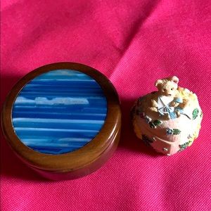 Trinket Boxes New & Old For Collectors